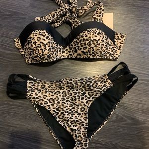 NWT! Leopard swimsuit Impressions Boutique